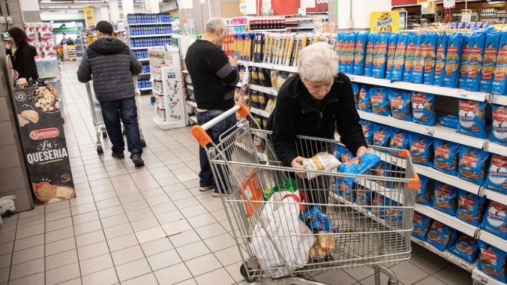 El deterioro económico ya modifica hábitos de compra y profundiza el malestar social,