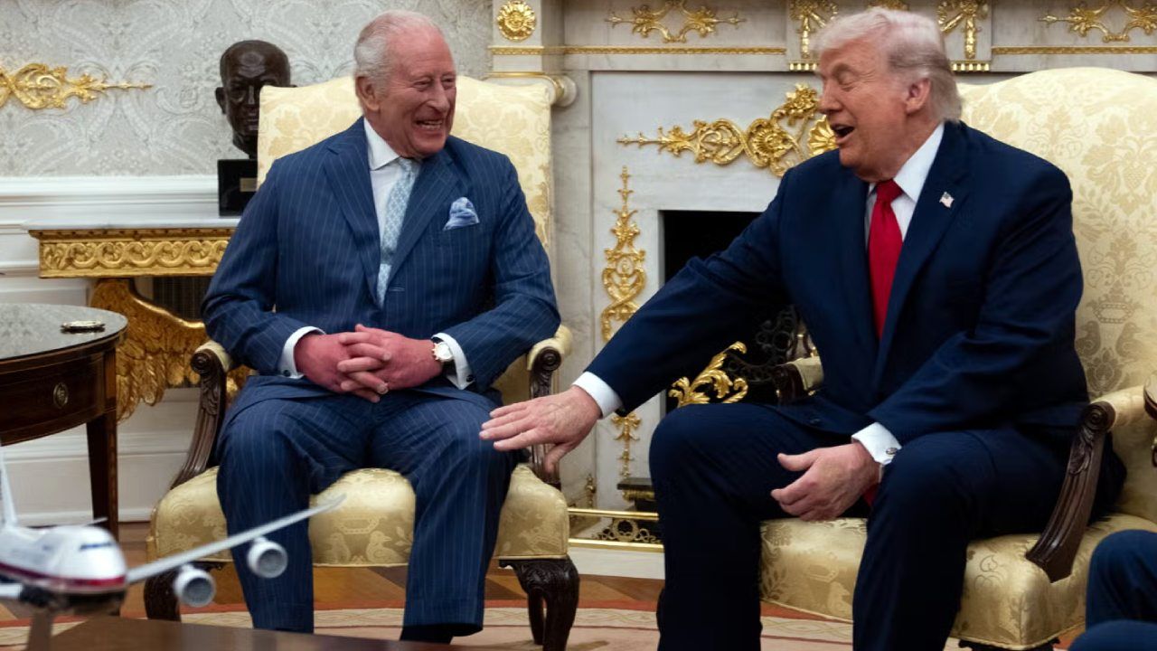 Carlos y Donald Trump | Foto:CEDOC