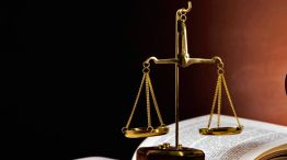 090526_balanza_justicia_cedoc_g