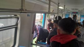 Una formación del Ferrocarril Sarmiento embistió una camioneta en Ciudadela