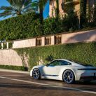 Manejamos el Porsche 911 Carrera T: larga vida a la caja manual