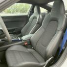 Manejamos el Porsche 911 Carrera T: larga vida a la caja manual