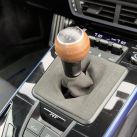 Manejamos el Porsche 911 Carrera T: larga vida a la caja manual