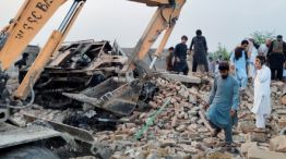 Atentado con 12 muertos en Pakistán.