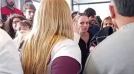Pelea entre libertarios y sectores de izquierda y kirchneristas en la UNLP