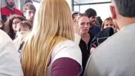 Estudiantes kirchneristas y de izquierda "corrieron" a sectores libertarios en Piscología de la UNLP