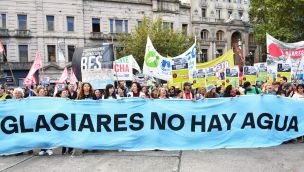 100526_ley_glaciares_protesta_cuarterolo_g