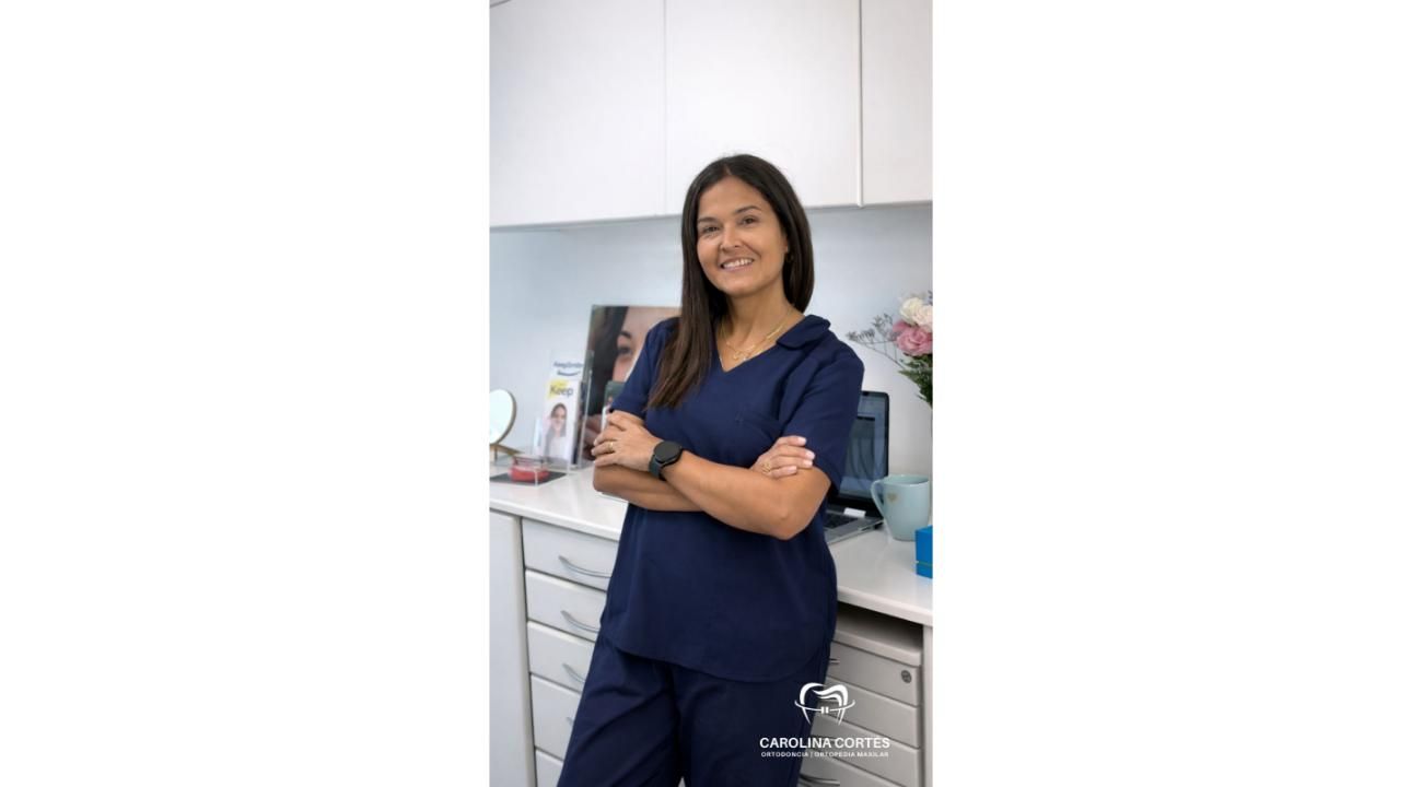 Sandy Carolina Cortes: Ortodoncia integral para una sonrisa saludable y funcional