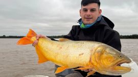 Esquina y la magia del Paraná Medio: uno de los destinos favoritos para la pesca deportiva