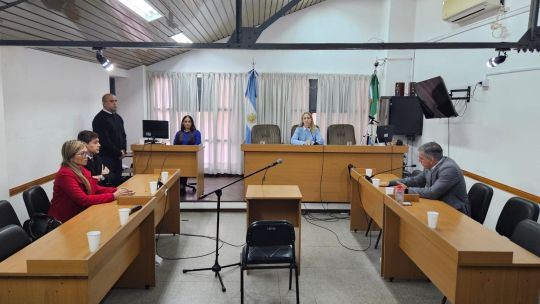 Absolvieron a un hombre acusado de abusar de su hija de 3 años: la Justicia dijo que las pruebas no alcanzaron
