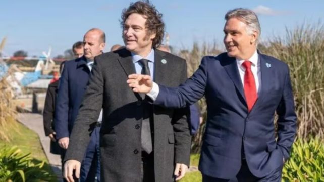 Llaryora cruzó a Milei por el recorte a escuelas técnica