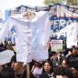Desafío a la marcha universitaria: el Gobierno recortó ayer más de 100 mil millones en ciencia y educación