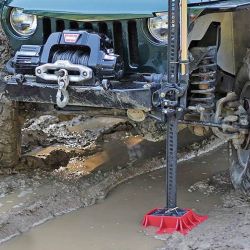 Hi-lift: de qué manera utilizarlo según la situación off road en el terreno.