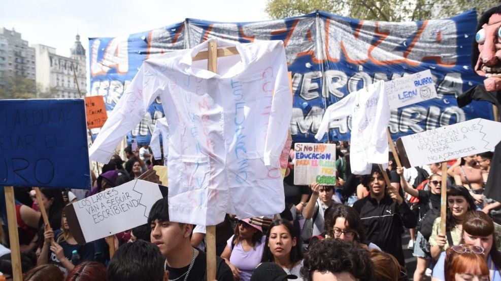 Marcha universitaria