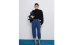 Jeans y pantalones slouchy: los anchos favoritos para llevar con prendas básicas, remeras y cardigans