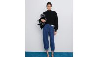 Jeans y pantalones slouchy: los anchos favoritos para llevar con prendas básicas, remeras y cardigans