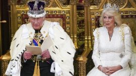 Fotogalería: el rey Carlos III y la reina Camilla deslumbran en el parlamento en medio de la crisis del gobierno laborista británico