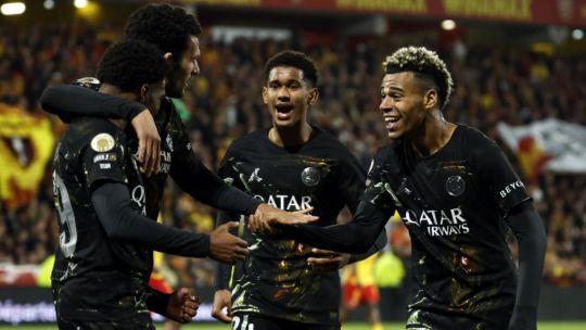 PSG derrotó 2-0 al Lens y se coronó pentacampeón consecutivo de la Ligue 1