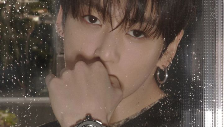 Jungkook de BTS sorprende con una sesión de fotos para Harper's Bazaar Korea