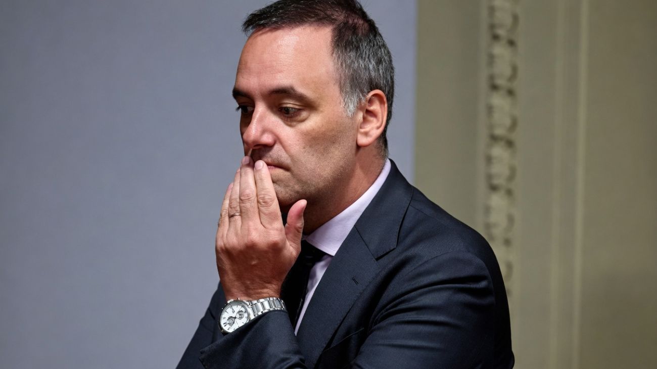 El abogado Matías Ledesma defiende al jefe de Gabinete Manuel Adorni y a una familia involucrada en el Caso $Libra