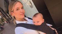 Eva Bargiela y su bebé, Faustino