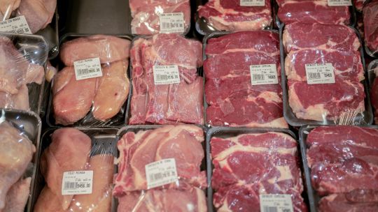 Inflation in Argentina slowed to 2.6% in April, breaking upward trend