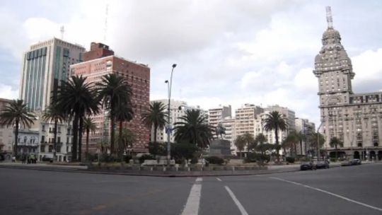 Cuánto necesita una familia tipo para ser clase media en Uruguay
