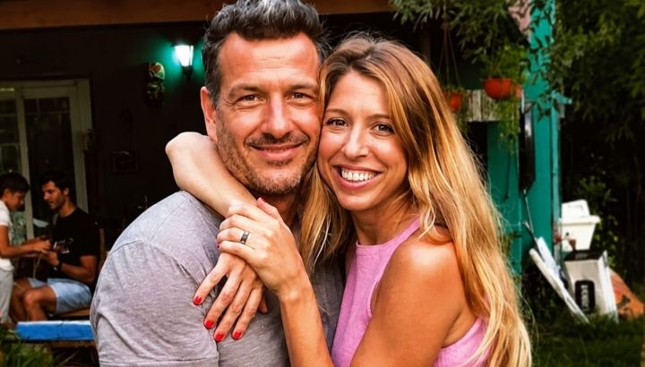 Adiós al minimalismo frío: la tendencia japandi industrial que Flor Bertotti y Federico Amador tienen en la cocina de su casa