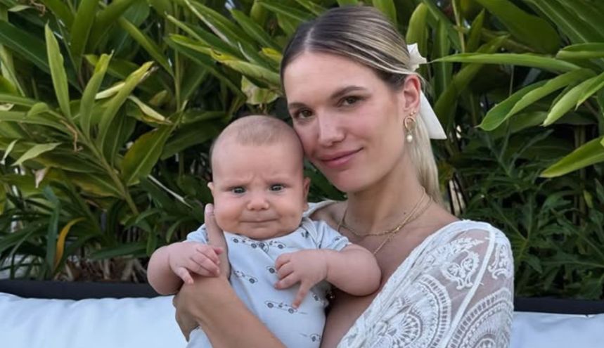 Eva Bargiela y su hijo Faustino