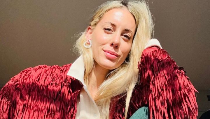 La familia desconocida de Anita Espasandin, la novia de Benjamin Vicuña: arte, diseño y economia