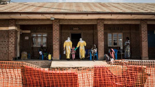 La OMS declaró la emergencia internacional por el brote de ébola en África