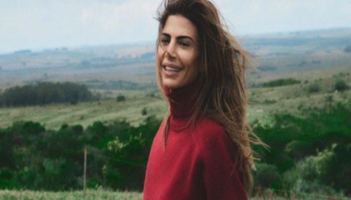 Juliana Awada deslumbró con el look deportivo ideal para jugar al paddle