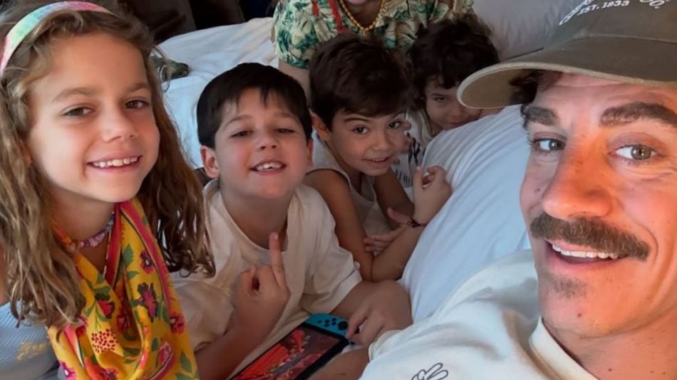 Sebastián Graviotto y sus hijos