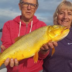 A solo 450 kilómetros del microcentro porteño, el destino ofrece una combinación perfecta de naturaleza, buena pesca y servicios preparados para recibir a pescadores de todo el país.