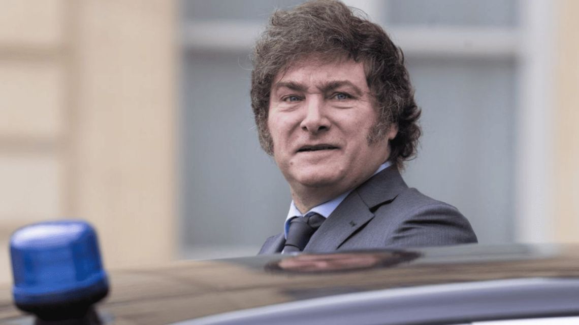 Encuesta: el sueño reeleccionista de Javier Milei choca con el desgaste económico y el malestar social