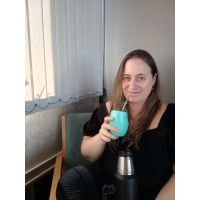 ¿Quién sostiene el otro remo?
