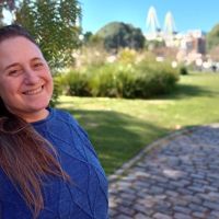 ¿Quién sostiene el otro remo?