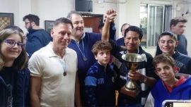 Peter Thiel sorprendió al competir en un torneo barrial de ajedrez del Abasto, donde obtuvo el tercer puesto