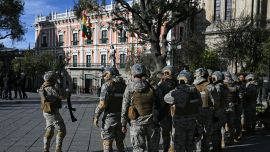 Bolivia: la marcha de campesinos e indígenas llega a La Paz mientras EE. UU. denuncia "desestabilización"