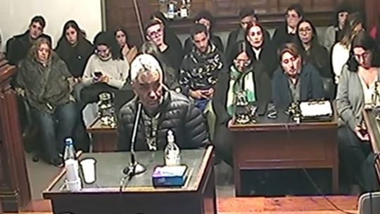 Accused in fatal Barracas boarding house fire attack declines to testify