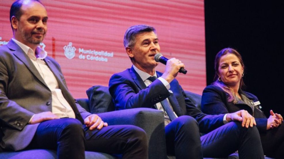 Passerini encabezó la apertura del primer Congreso Argentino sobre la Soledad No Deseada