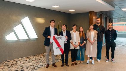 adidas y Fundación River