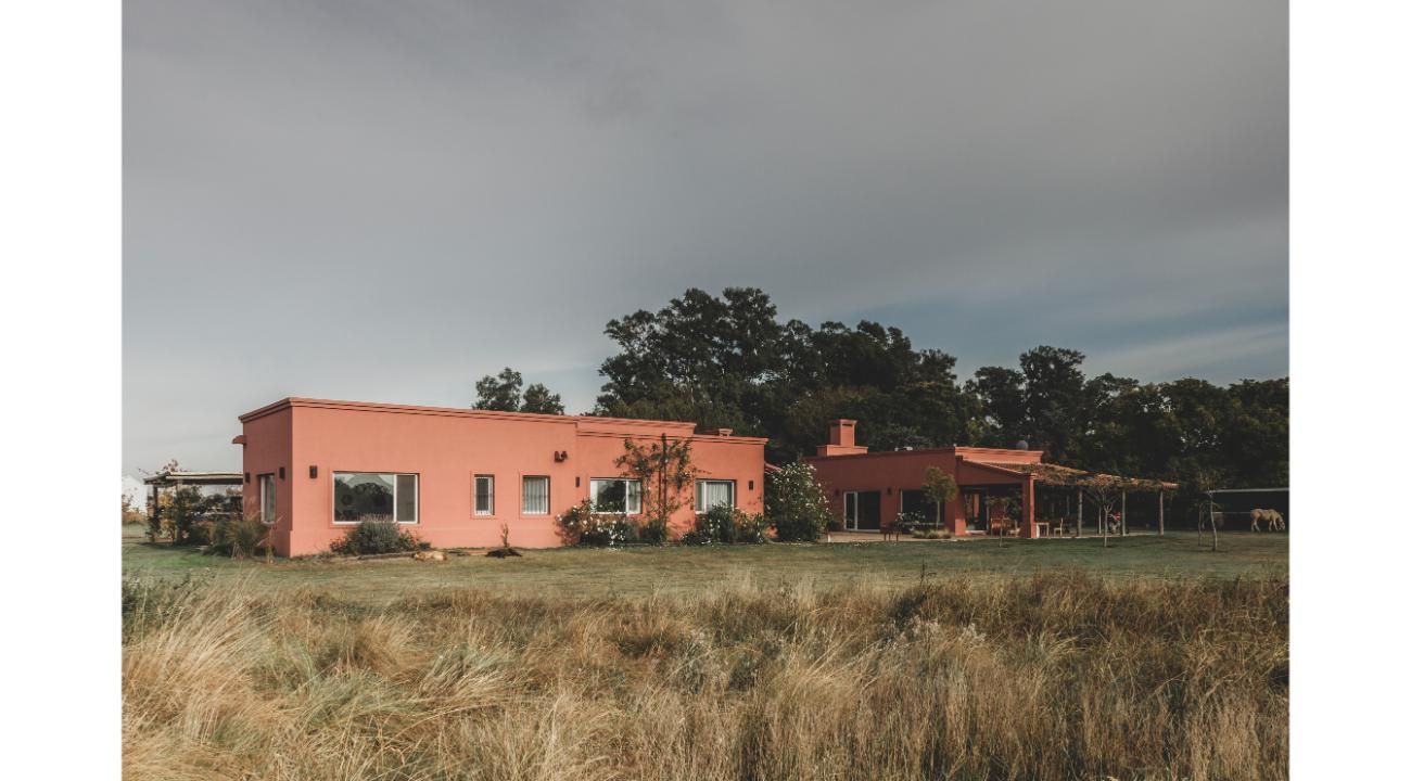 Pueblo, quintas y campo, tres escalas, una mirada.