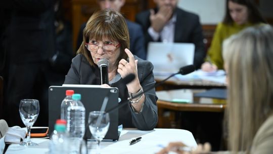El Gobierno negoció cambios en la ley de inviolabilidad de la propiedad privada y logró dictamen en el Senado