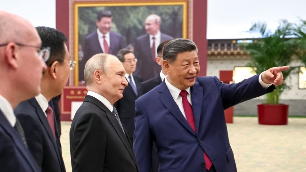 El presidente de China, Xi Jinping, y su homólogo ruso, Vladímir Putin