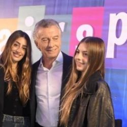 Mauricio Macri, Valentina y Antonia | Foto:CEDOC