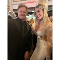 Fernando Leyendecker, entre el glamour y la vanguardia en la gala de Revista CARAS