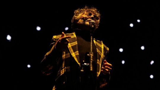 Fito Páez vuelve a Netflix con un documental íntimo sobre su vida, el amor y la música