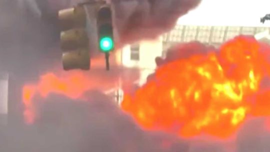 Explotó un auto a metros del Toro de Wall Street y desató el pánico en el distrito financiero