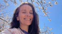 Así es la educación libre de pantallas de Merlín, el hijo de Natalia Oreiro que ya tiene 14 años